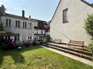 demeure à la vente -   77520  DONNEMARIE DONTILLY, surface 283 m2 vente demeure - UBI475434542